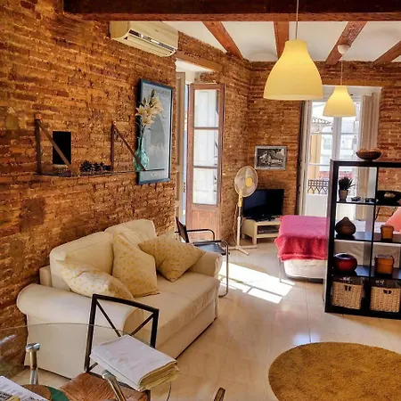 Charming In The Center Apartment